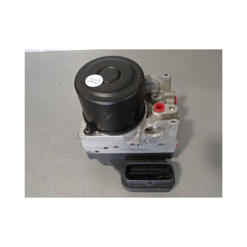UNITE HYDRAULIQUE ABS TOYOTA RAV4
