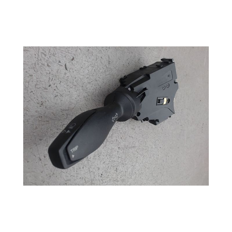 COMMANDE CLIGNOTANT FORD FIESTA