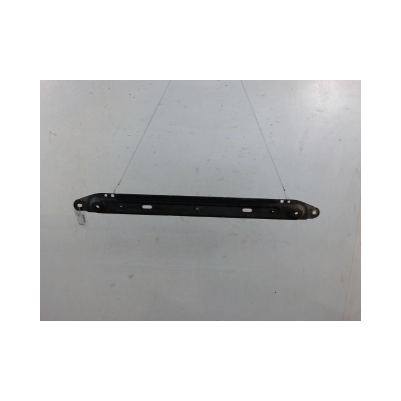 TRAVERSE INFERIEURE ARMATURE AVANT CITROEN C4