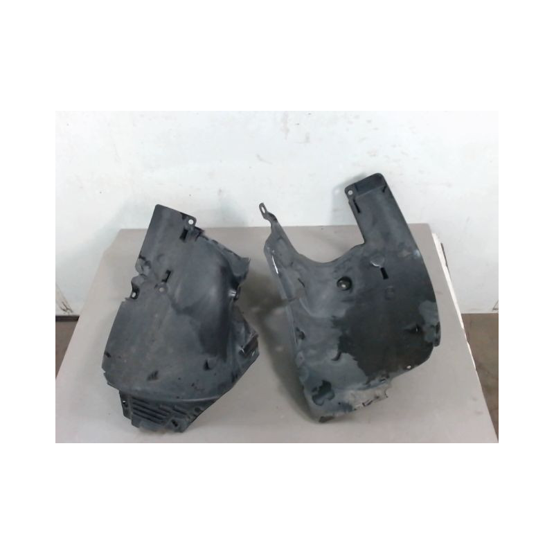 PARE-BOUE AVANT GAUCHE RENAULT MODUS