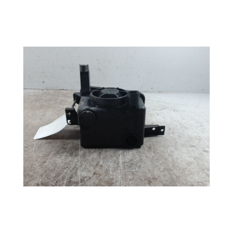 PHARE ANTIBROUILLARD AVANT GAUCHE OPEL CORSA 2000-8.2003