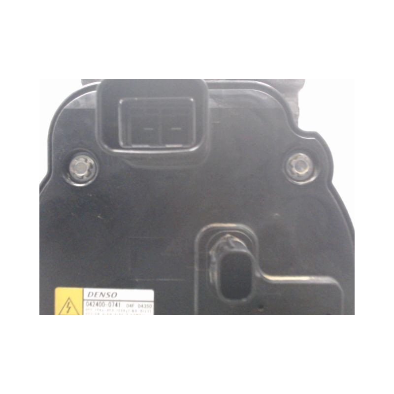 COMPRESSEUR AIR CONDITIONNE TOYOTA YARIS
