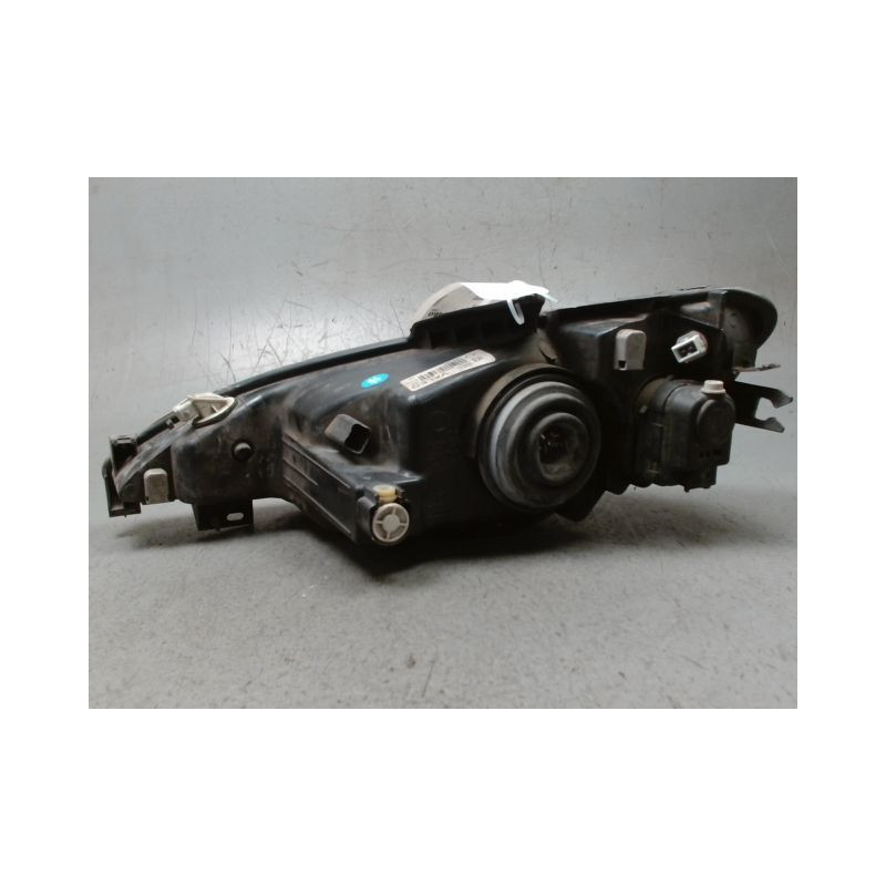 PHARE DROIT PEUGEOT 206 3P