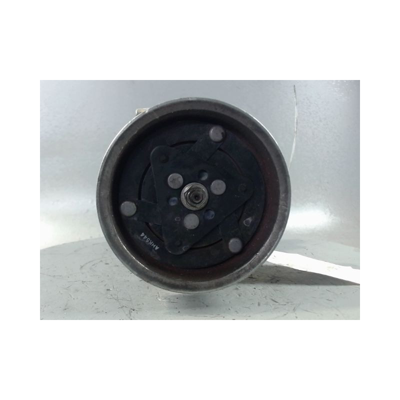 COMPRESSEUR AIR CONDITIONNE RENAULT TWINGO 2 2010-