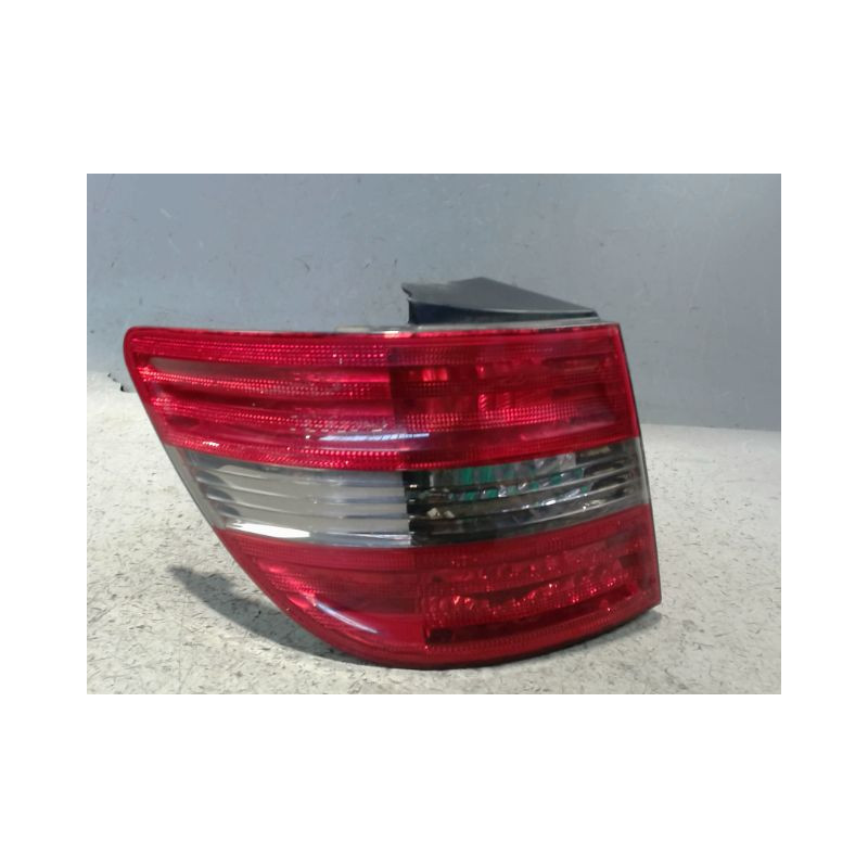 FEU ARRIERE GAUCHE  MERCEDES CLASSE B 2008-