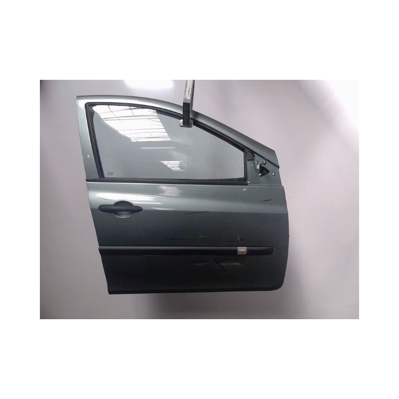 PORTE AVANT DROIT RENAULT CLIO III 2005-