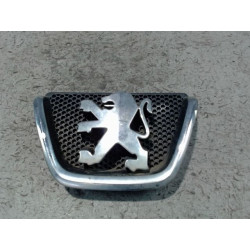 SIGLE CALANDRE