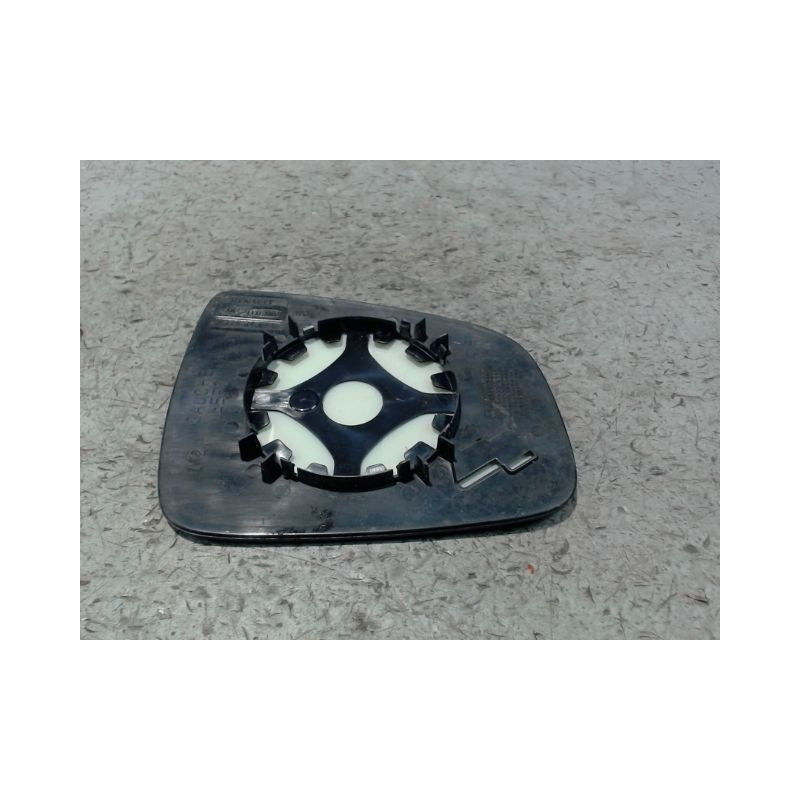 GLACE RETROVISEUR EXT G DACIA SANDERO 2008-