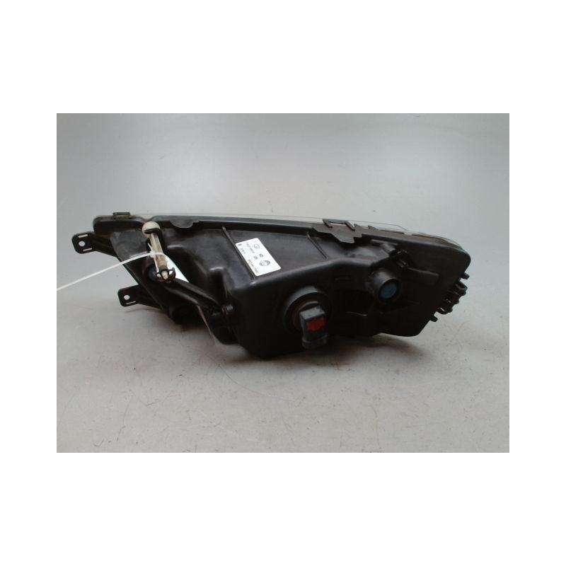 PHARE ANTIBROUILLARD AVANT DROIT SKODA OCTAVIA COMBI 2000-