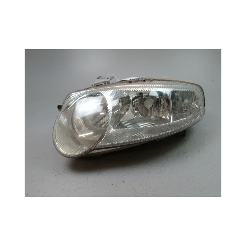 PHARE DROIT ALFA ROMEO 147 Phase 1 2000-2004