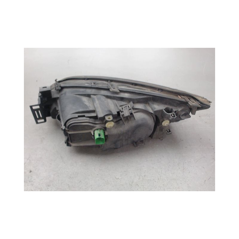 PHARE DROIT FORD MONDEO