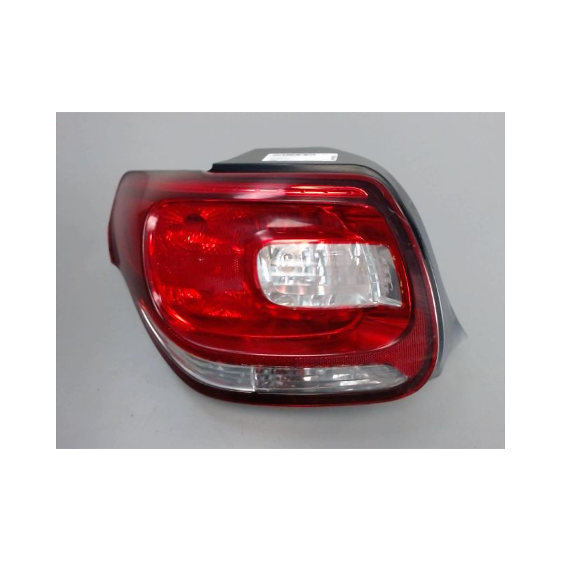 FEU ARRIERE GAUCHE  CITROEN DS3