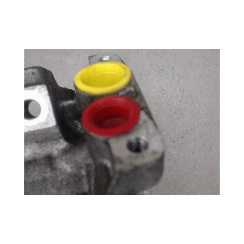 COMPRESSEUR AIR CONDITIONNE RENAULT MEGANE