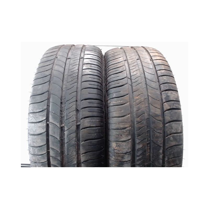 Paire de pneus MICHELIN ENERGY SAVER 215 60 16 95 V