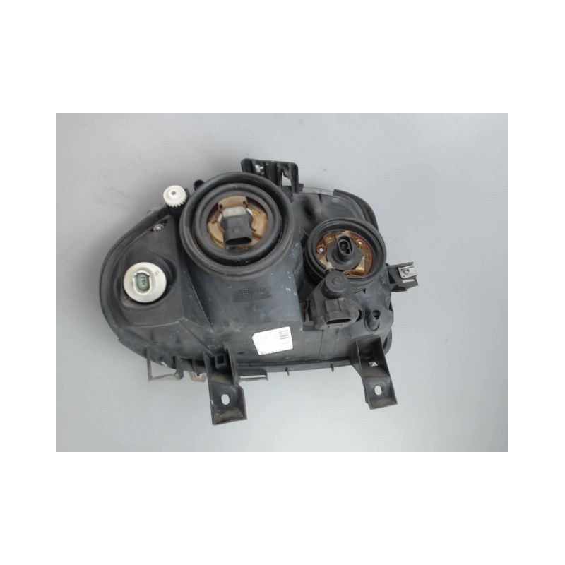 PHARE GAUCHE RENAULT CLIO