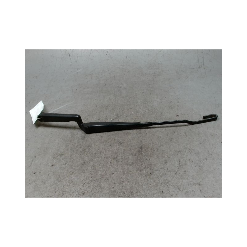 BRAS ESSUIE-GLACE AVANT GAUCHE VOLKSWAGEN POLO 94-99