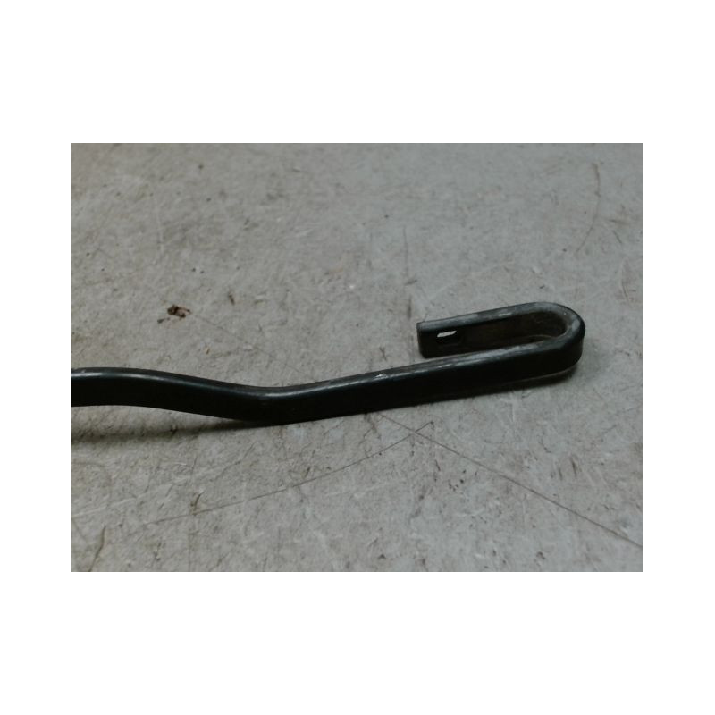 BRAS ESSUIE-GLACE AVANT GAUCHE VOLKSWAGEN POLO 94-99