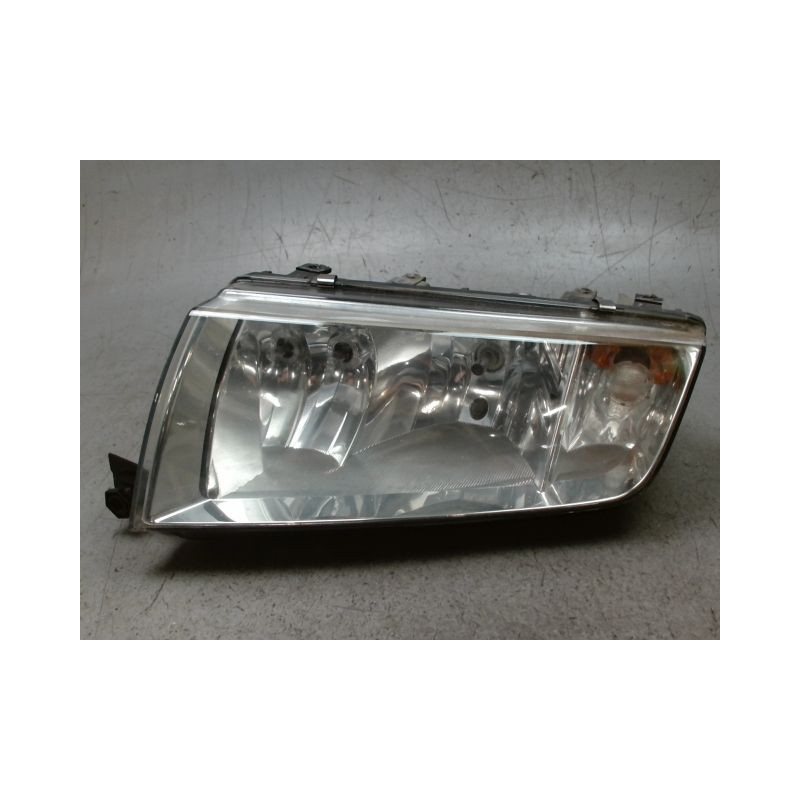 PHARE GAUCHE SKODA FABIA COMBI 2004-
