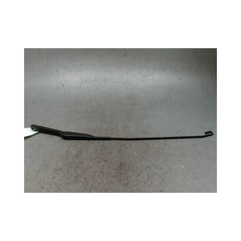 BRAS ESSUIE-GLACE AVANT DROIT RENAULT TRAFIC COMBI L1H1 1000KG 2001-