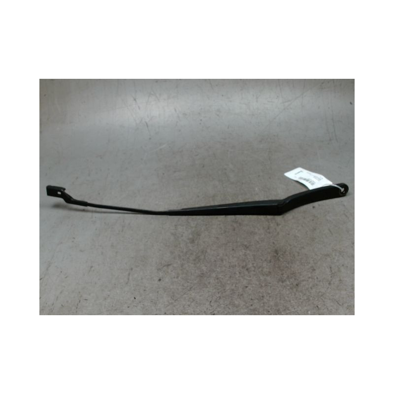 BRAS ESSUIE-GLACE AVANT DROIT FORD FOCUS