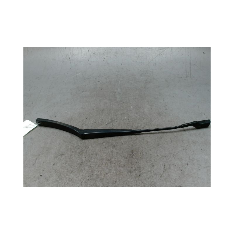 BRAS ESSUIE-GLACE AVANT GAUCHE FORD FOCUS
