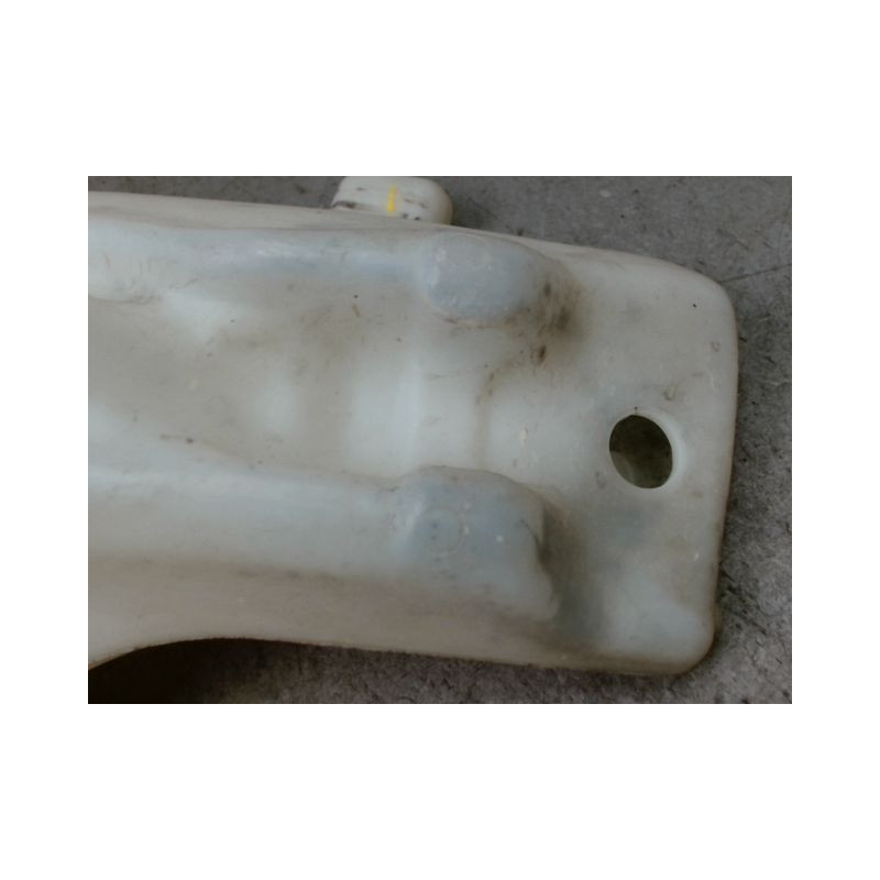 RESERVOIR LAVE-GLACE AVANT PEUGEOT 307 SW 2005-