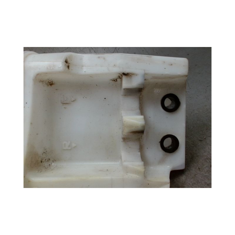 RESERVOIR LAVE-GLACE AVANT CITROEN C1 5P