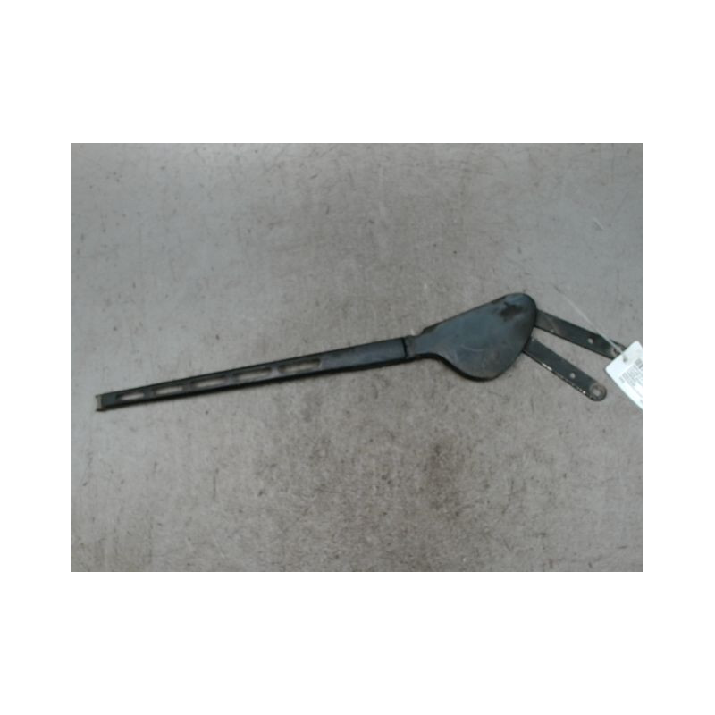 BRAS ESSUIE-GLACE AVANT DROIT MERCEDES COUPE CLK 2002 -