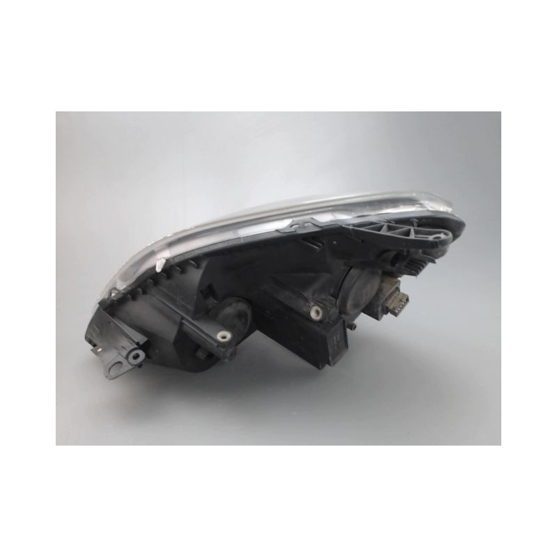 PHARE DROIT OPEL ZAFIRA 05-07
