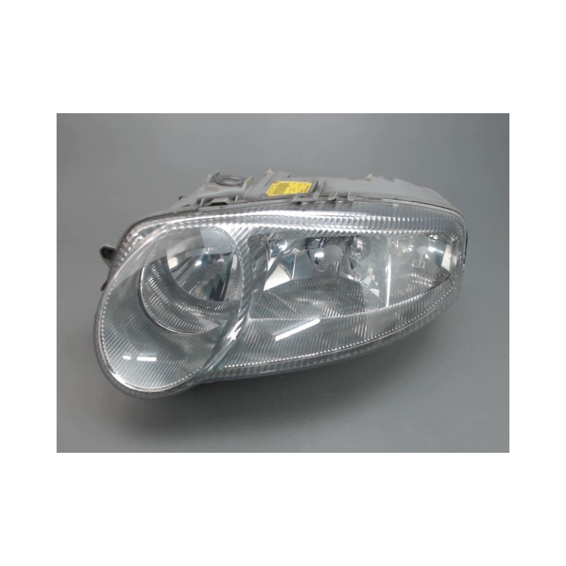 PHARE GAUCHE ALFA ROMEO 147