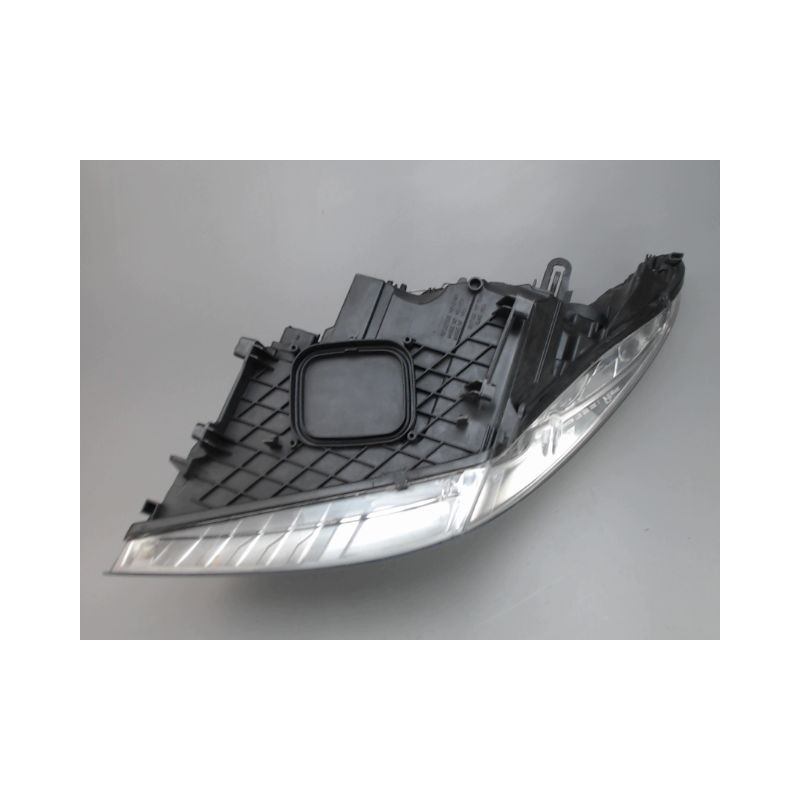 PHARE DROIT RENAULT MEGANE