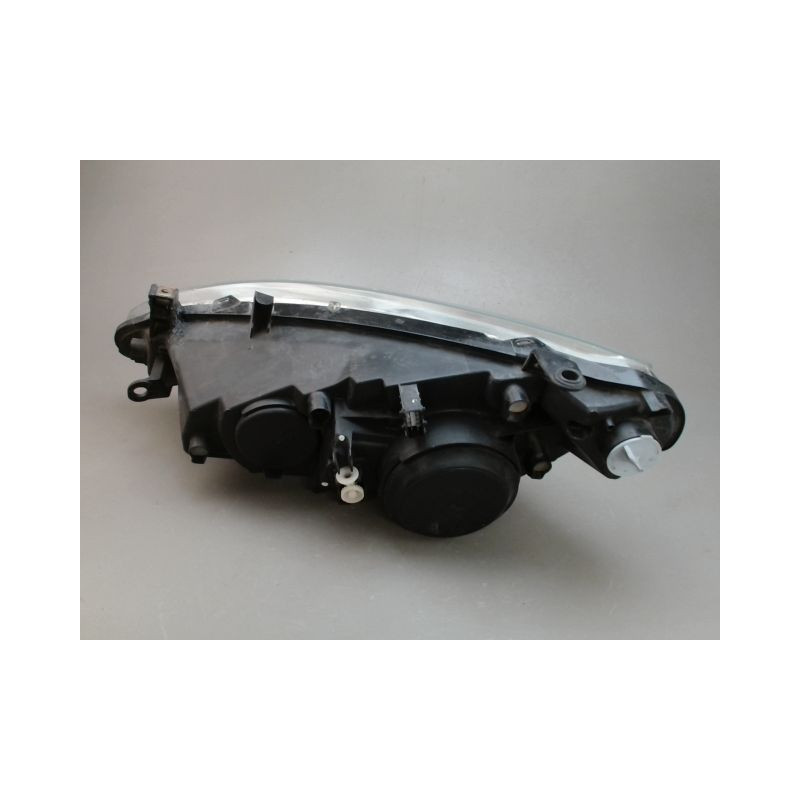 PHARE DROIT PEUGEOT 307