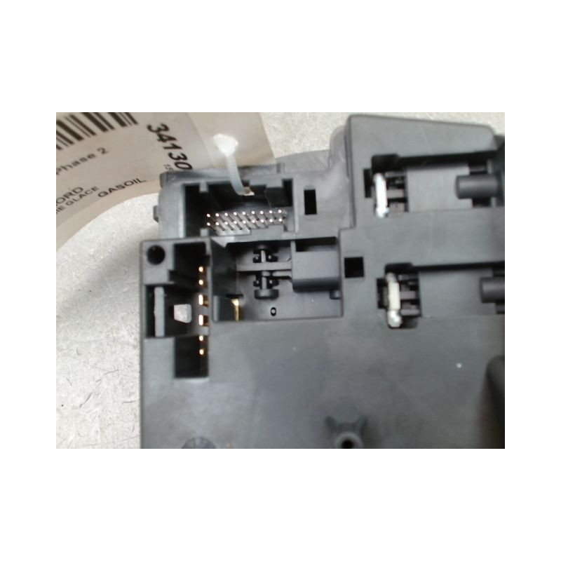 COMMANDE ESSUIE GLACE RENAULT CLIO ESTATE III Phase 2 2009-2012