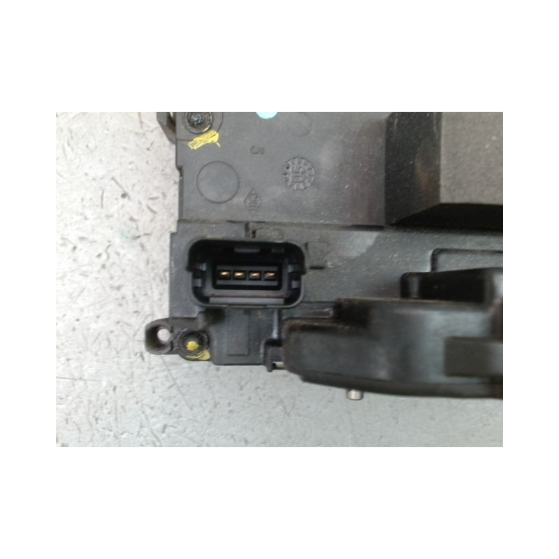 SYSTEME CONDAMNATION ARRIERE DROIT RENAULT MODUS Phase 2 2008-2012