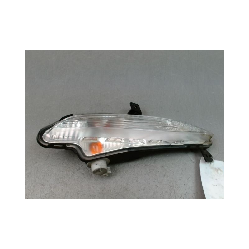 CLIGNOTANT DROIT PEUGEOT 308 2011-