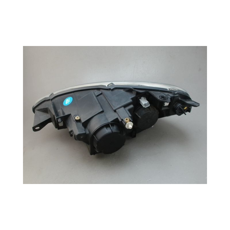 PHARE DROIT PEUGEOT 807