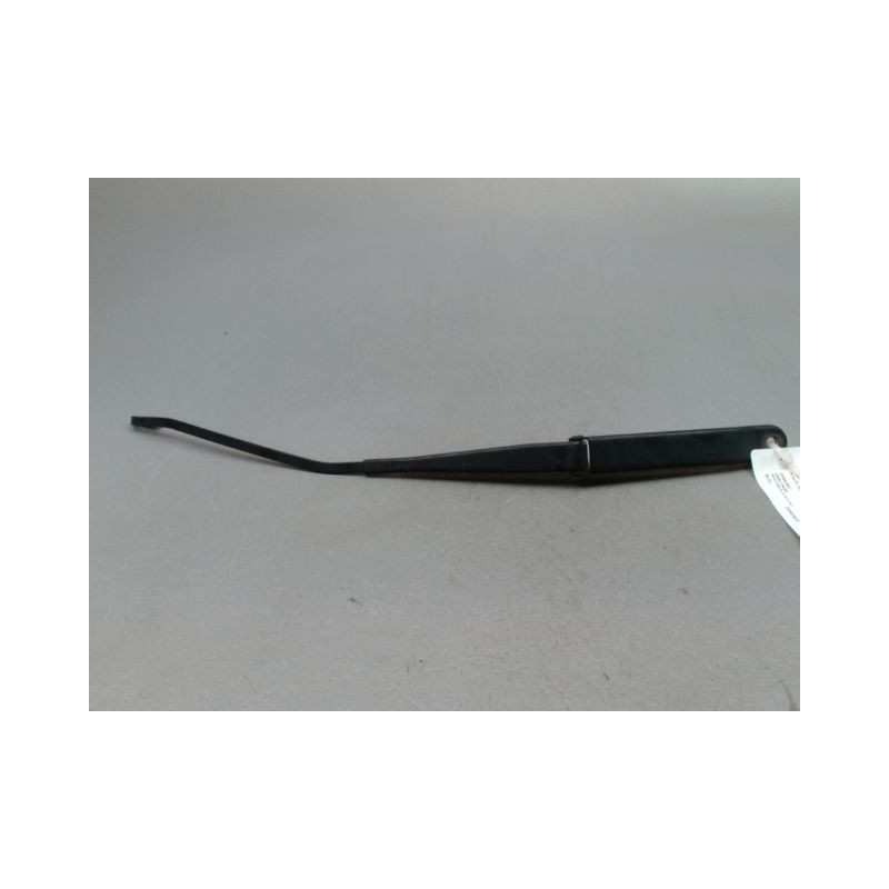 BRAS ESSUIE-GLACE AVANT DROIT FIAT PUNTO II Phase 2 2003-2009
