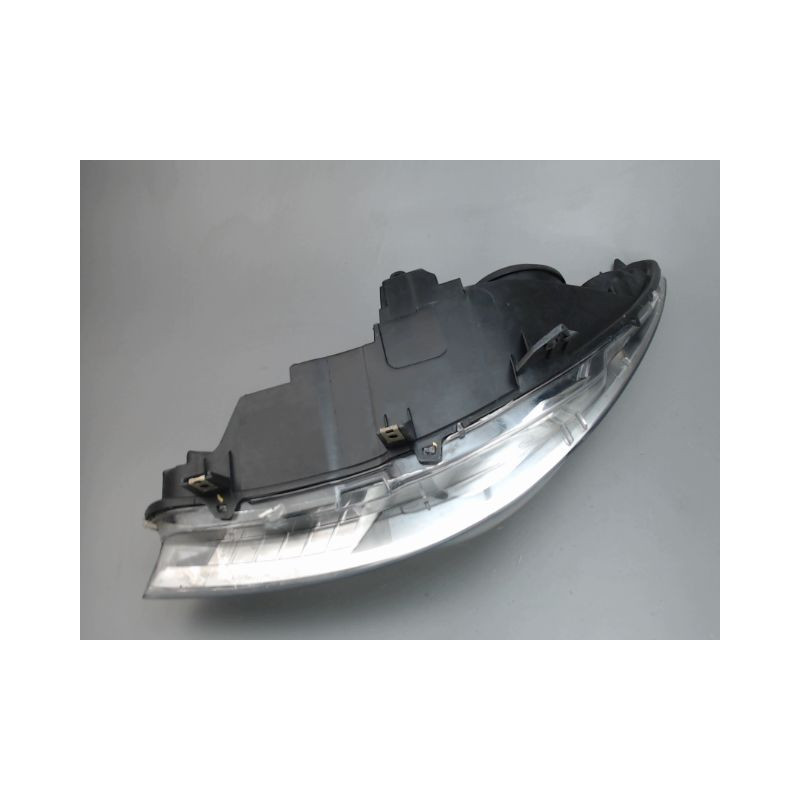 PHARE DROIT PEUGEOT 307