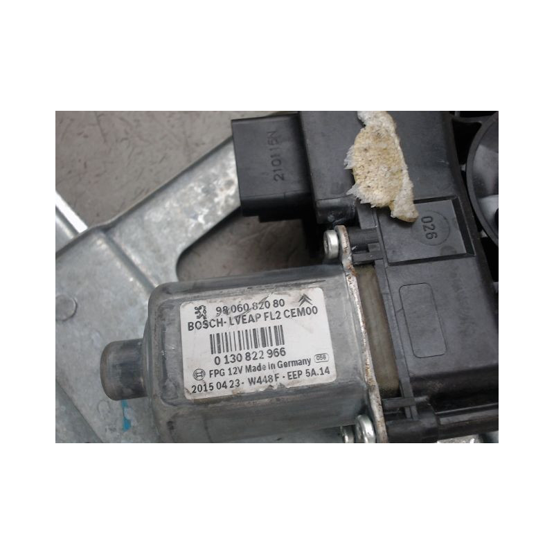 MECANISME LEVE-GLACE AVANT GAUCHE PEUGEOT 208
