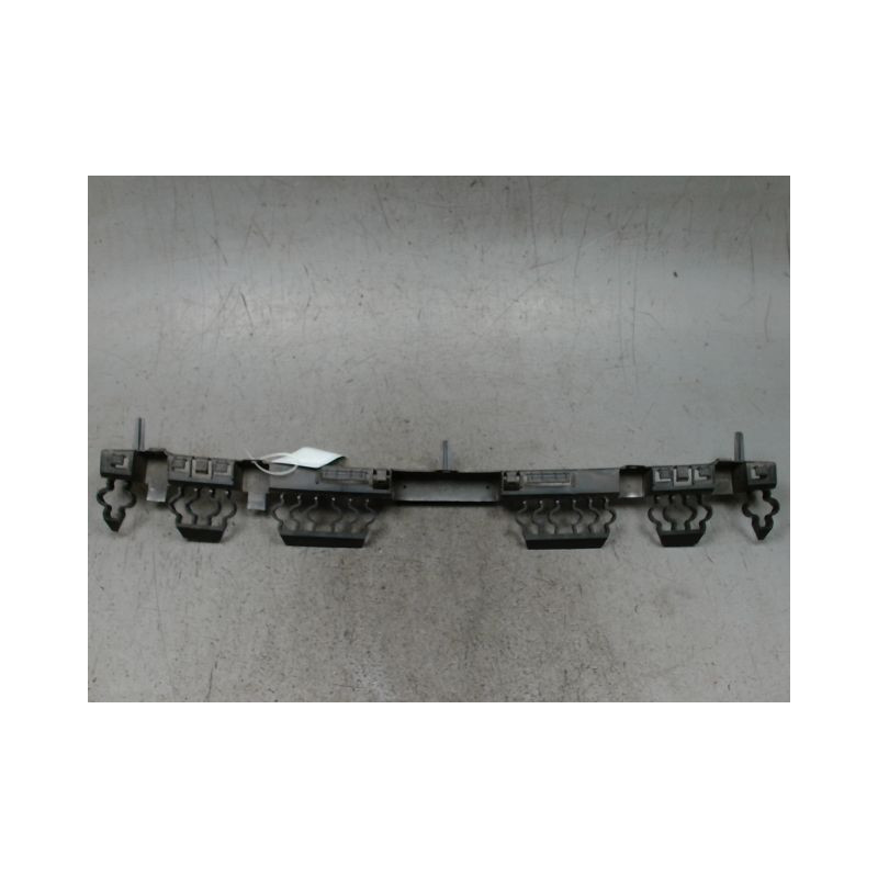 SUPPORT CENTRAL PARE-CHOC ARRIERE  RENAULT CLIO