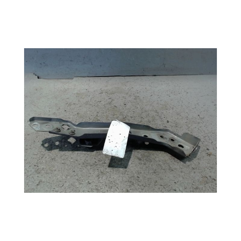 SUPPORT PHARE DROIT RENAULT MEGANE III ESTATE 09-