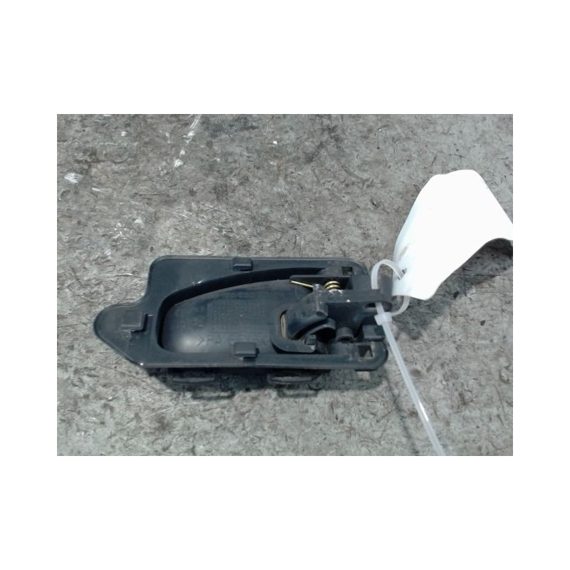 POIGNEE INTERIEURE PORTE AVANT GAUCHE CITROEN SAXO -99
