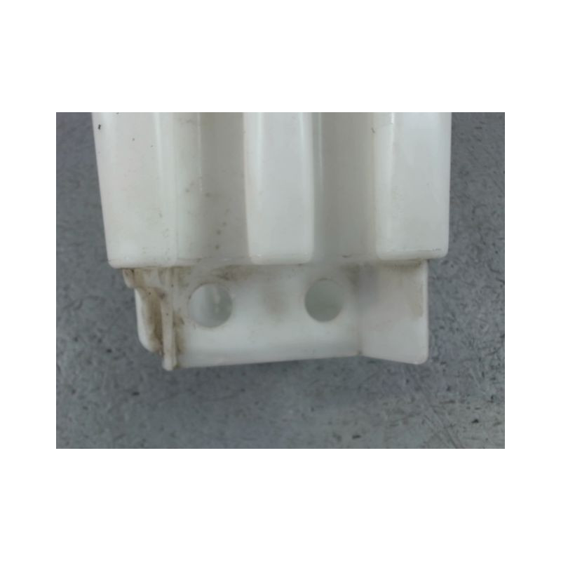 RESERVOIR LAVE-GLACE AVANT TOYOTA COROLLA VERSO 2007-