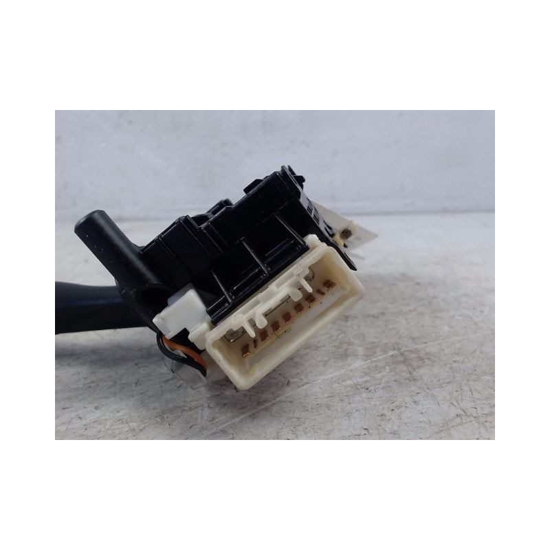 COMMANDE CLIGNOTANT TOYOTA COROLLA 2002-