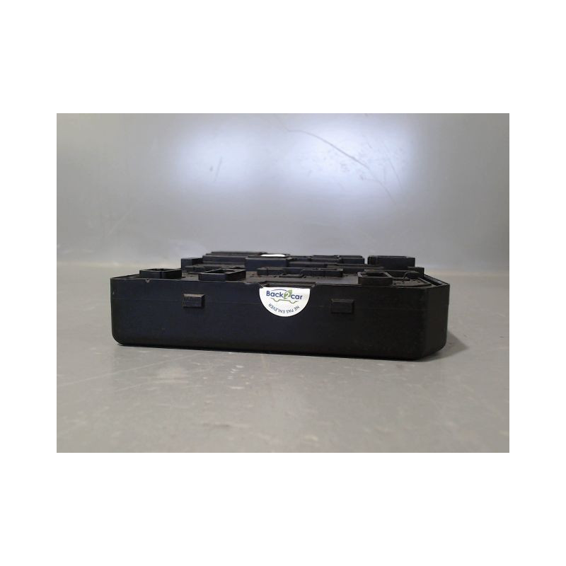 BOITE A FUSIBLES RENAULT MEGANE IV PHASE 1 2015-