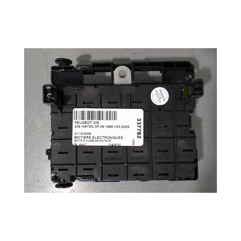 BOITE A FUSIBLES PEUGEOT 206 1998-2009