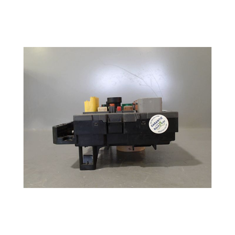 BOITE A FUSIBLES PEUGEOT 407 BERL. Phase 2 2008-2011