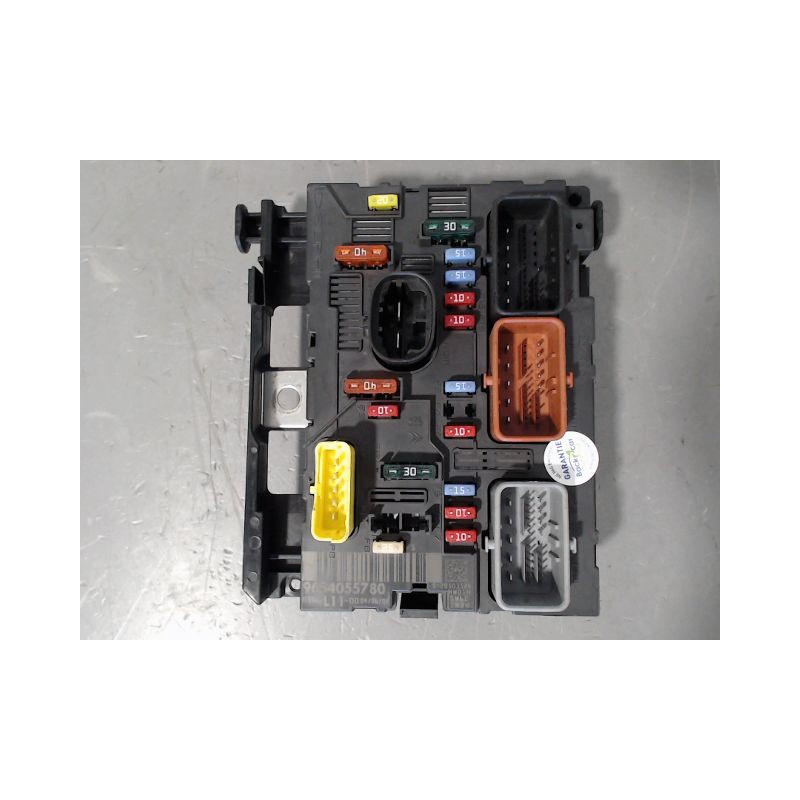 BOITE A FUSIBLES PEUGEOT 207 SW 2007-2013