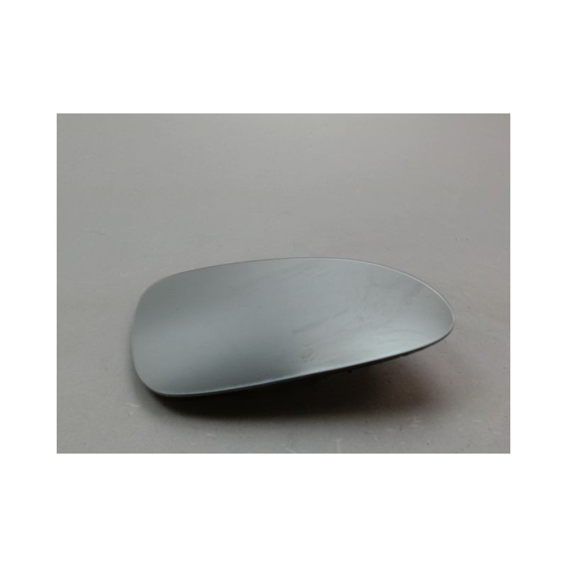 GLACE RETROVISEUR EXT D VOLKSWAGEN PASSAT BERL. V 2005-2010