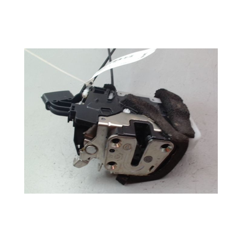 SYSTEME CONDAMNATION AVANT DROIT NISSAN JUKE Phase 1 2010-...